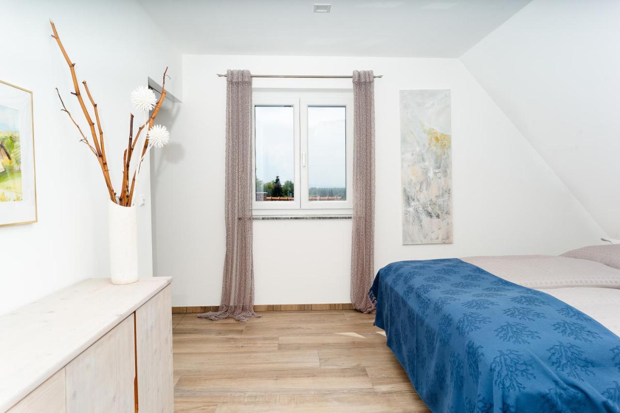 Winzerhof Familie Kloeckl Apartman Klöch Kültér fotó