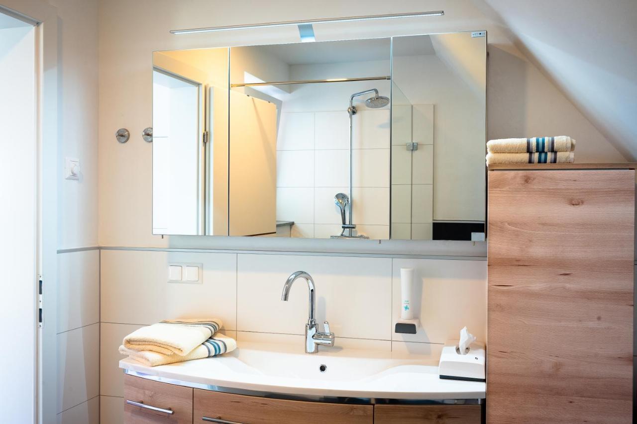 Winzerhof Familie Kloeckl Apartman Klöch Kültér fotó